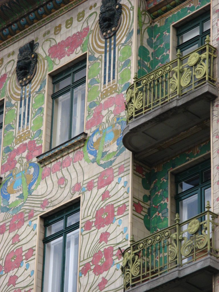 Foto: Donar Reiskoffer, Wikimedia Commons Linke Wienzeile 40